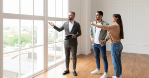 Choosing the Right Consultant: Key Factors
