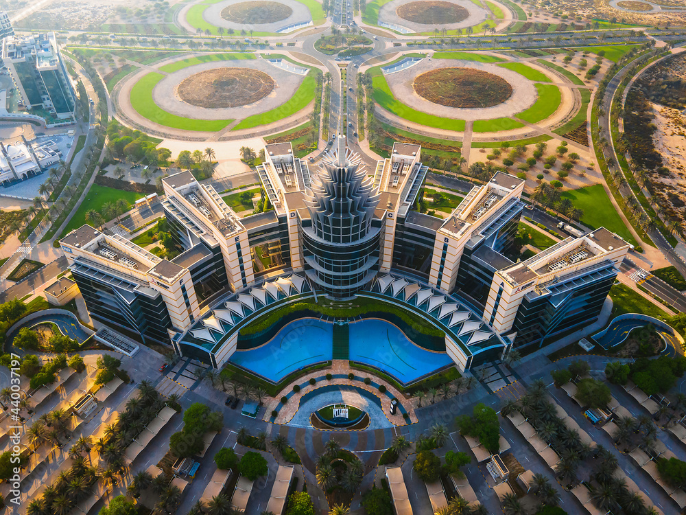 Builders and contractors in Dubai Silicon Oasis